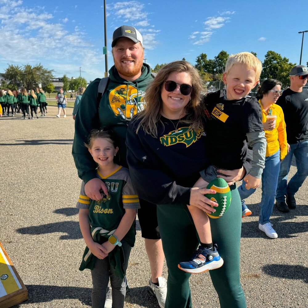 Meet your Posher, Cadi